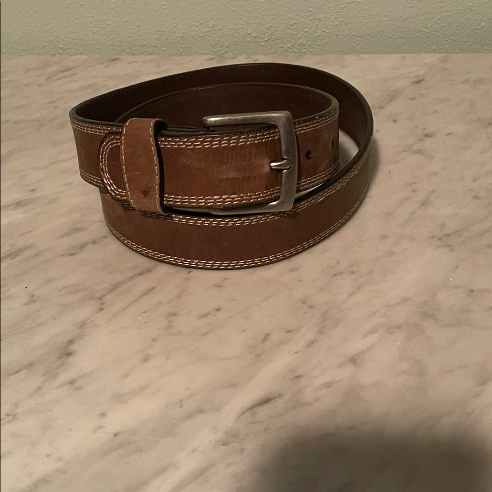 Wrangler Men's Brown Leather Belt Western Americana Classic - Like New!